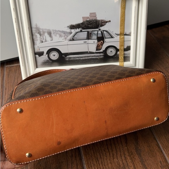 CELINE Macadam Dome - Picture 5 of 7